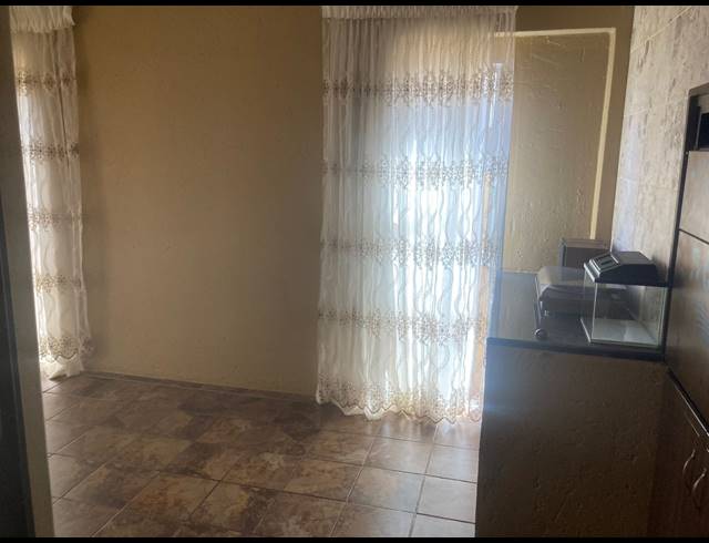 3 BEDROOM FREEHOLD FOR SALE IN BRAKPAN NORTH